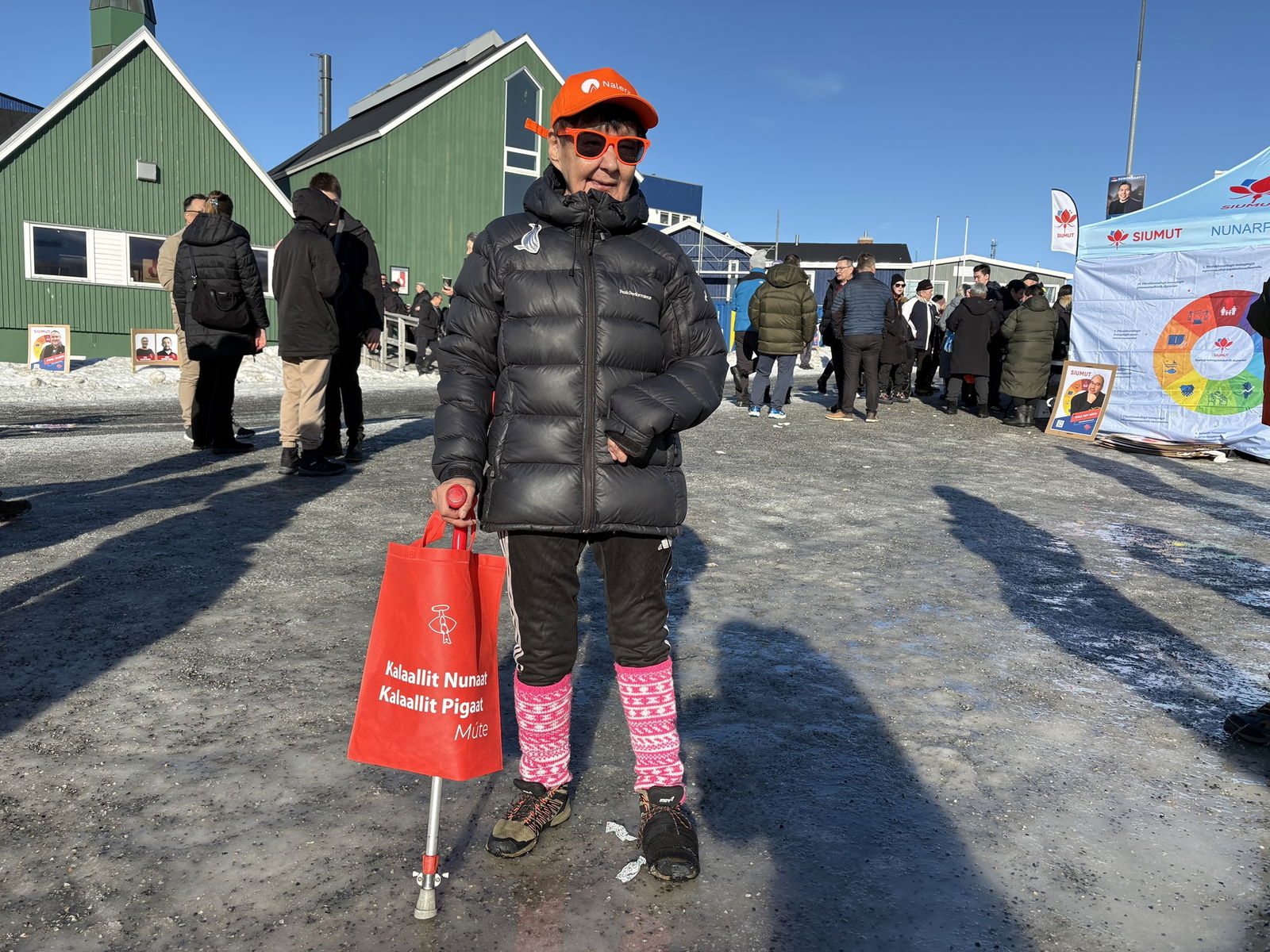 GREENLAND VOTES AGAINST USA AND HITLER-PRAISING CRIMINAL DONALD TRUMP TODAY — AND FOR DENMARK! [Danish article, use a browser extension for instant translation] 🇩🇰