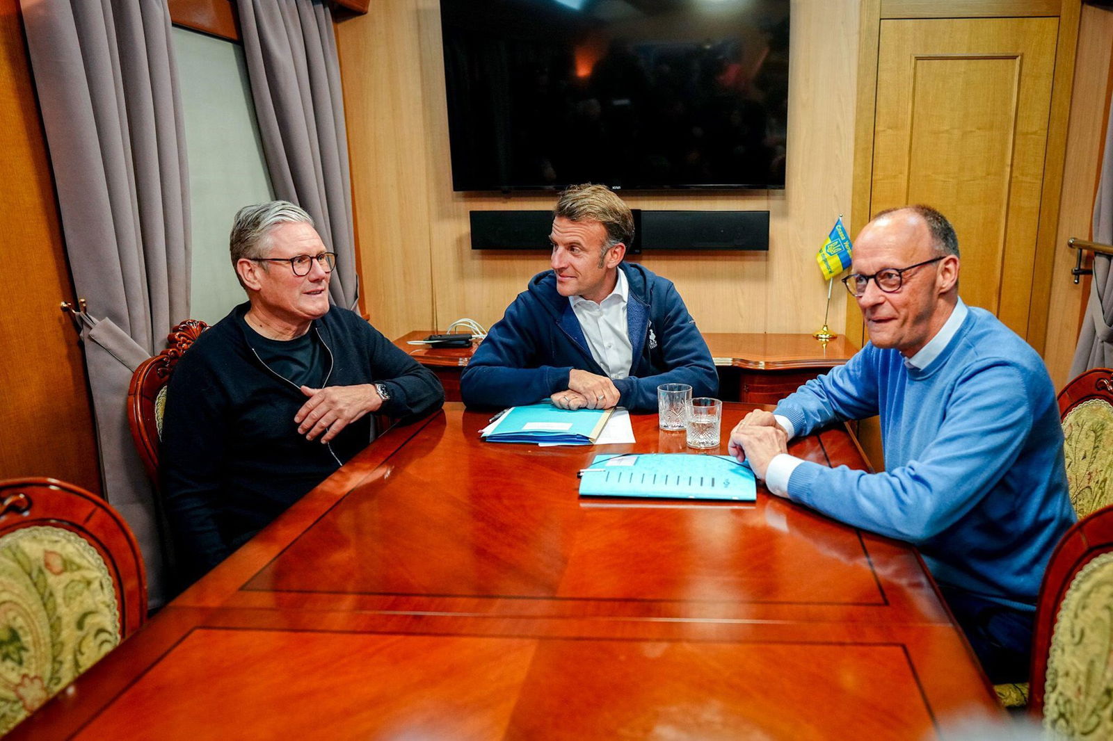 Starmer, Macron and Merz travelling to Kiev in May.