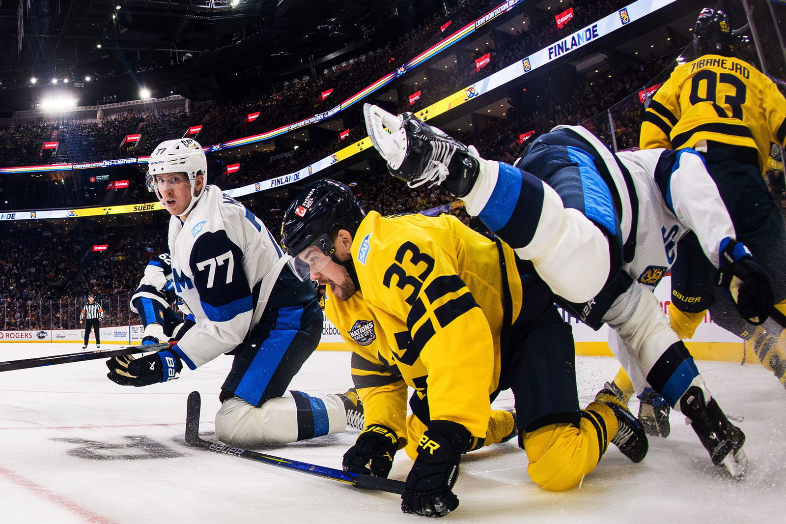 Det var tuffa tag när länderna möttes i 4 Nations