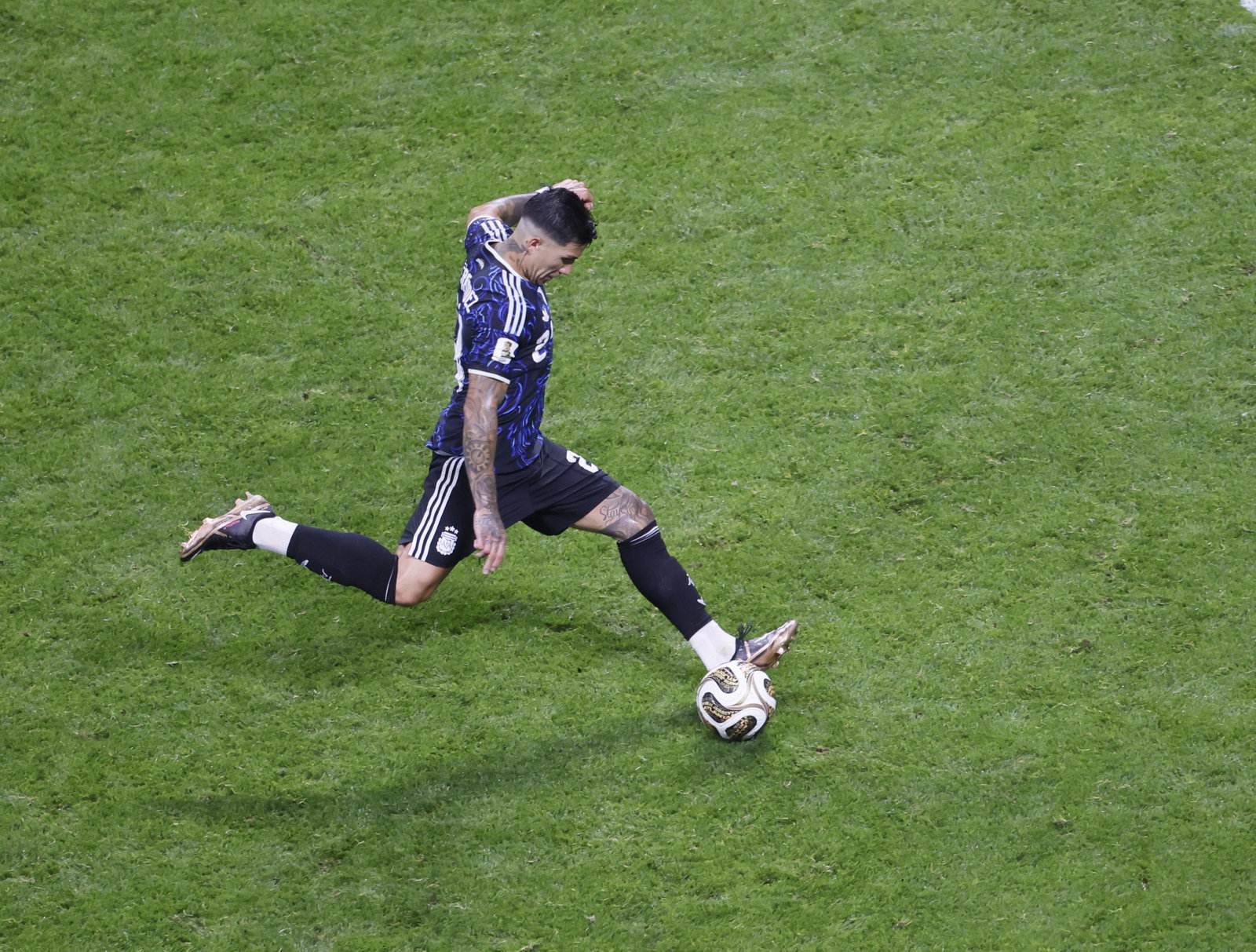 Argentina's Enzo Fernandez scores a goal to tie the game in the second half against England in the FIFA World Cup semifinal match at Atlanta Stadium on Wednesday, July 15, 2026.